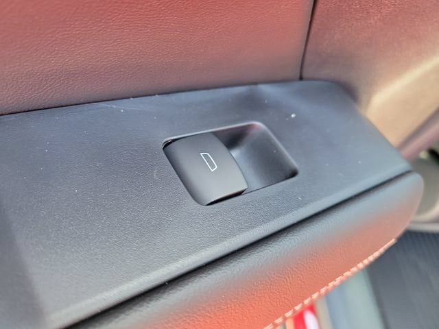 2027 GMC Terrain Elevation - Photo 14