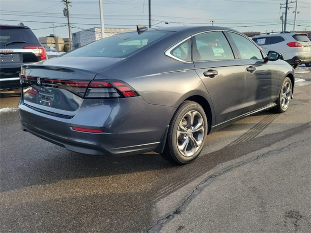 Used 2024 Honda Accord Sedan EX Sedan