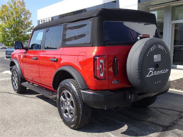 2024 Ford Bronco Big Bend photo 2