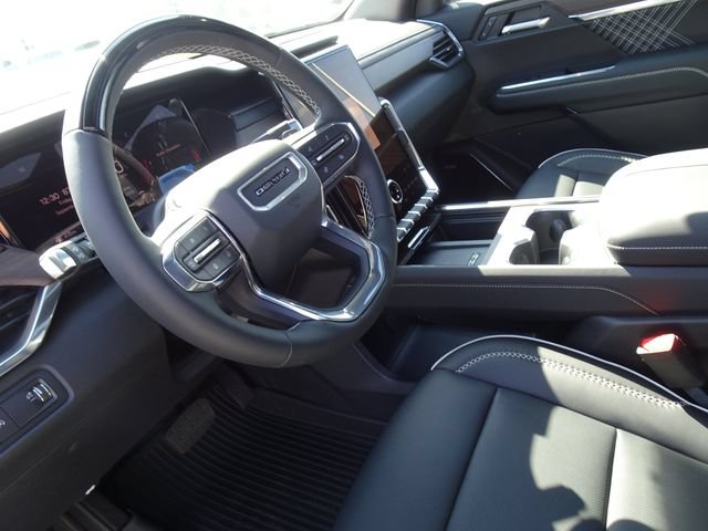 2026 GMC Acadia Denali - Photo 14