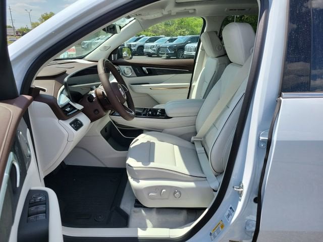 2026 Buick Enclave Avenir - Photo 16