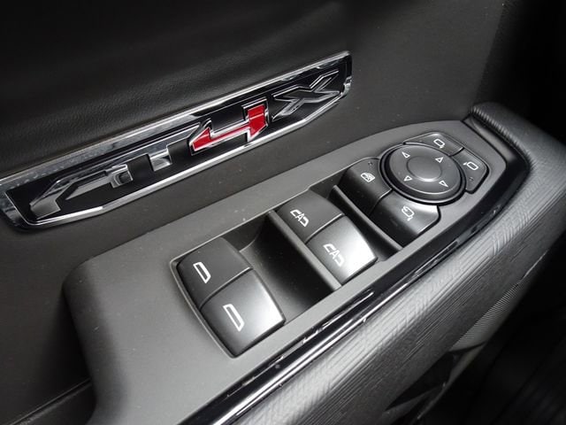 2026 GMC Sierra 1500 AT4X - Photo 26