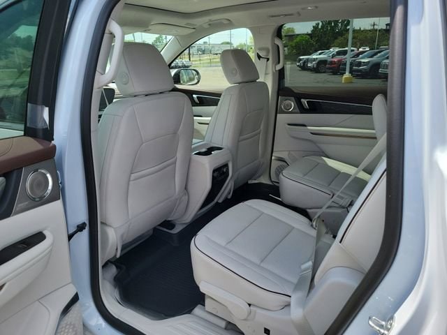 2026 Buick Enclave Avenir - Photo 14