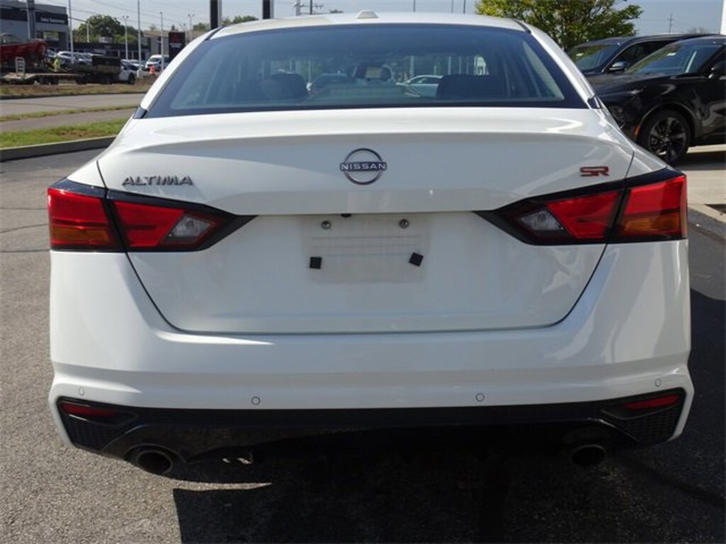 Used 2023 Nissan Altima 2.5 SR Sedan