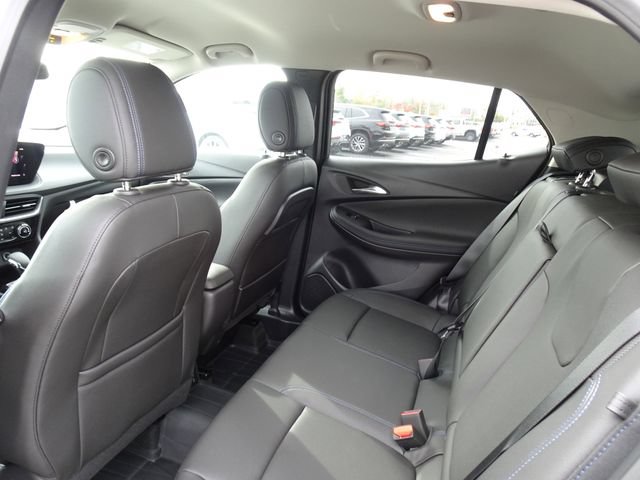 2026 Buick Encore GX Sport Touring - Photo 17