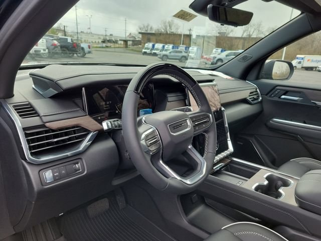2026 GMC Acadia Denali - Photo 19