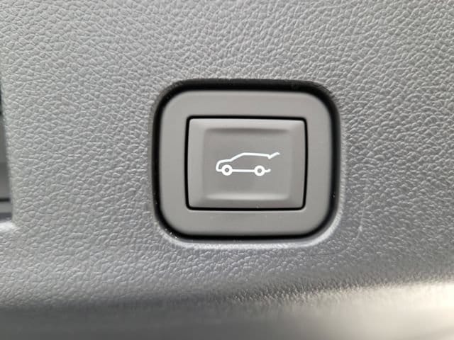 2026 GMC Acadia Elevation - Photo 7