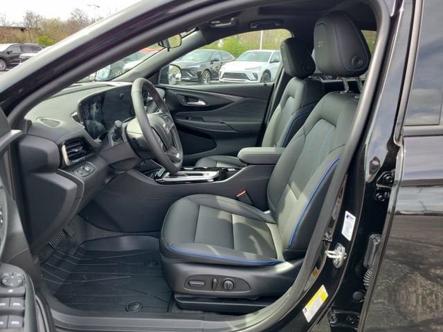 2026 Buick Envista Sport Touring - Photo 17