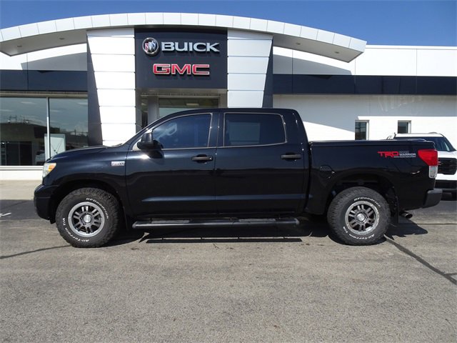 2013 Toyota Tundra Grade CrewMax photo 2
