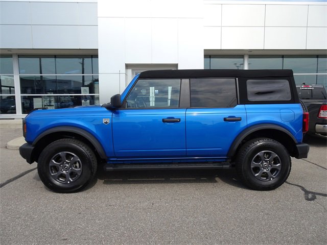 2024 Ford Bronco Big Bend photo 2