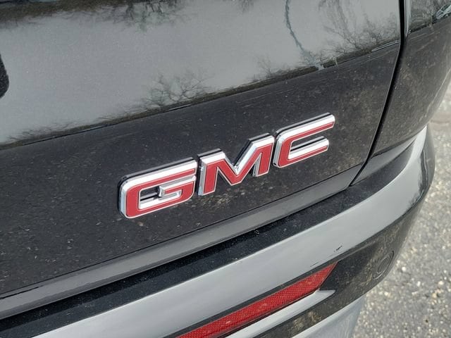 2026 GMC Acadia Denali - Photo 6