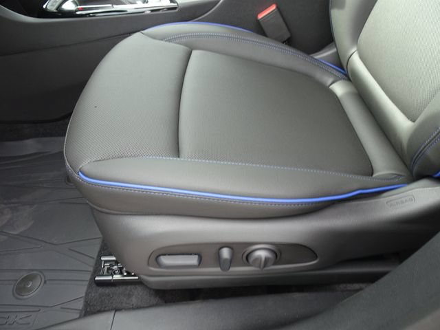 2026 Buick Encore GX Sport Touring - Photo 11