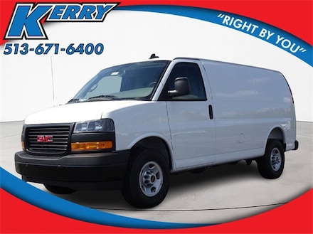 2025 GMC Savana Cargo 3500 Work Van Van