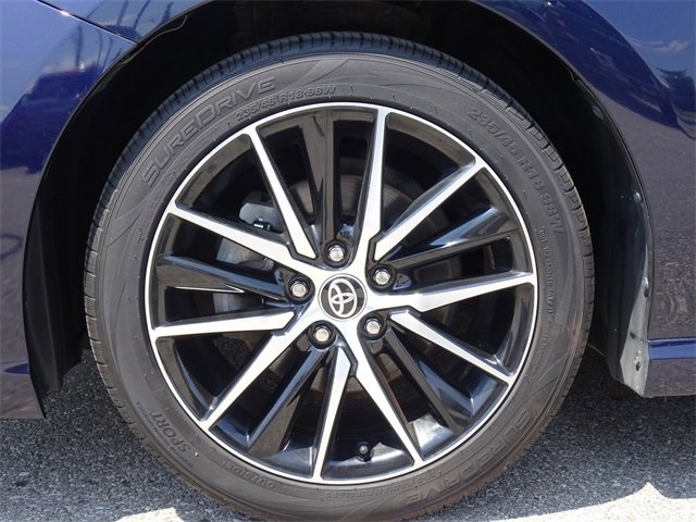 2021 Toyota Camry SE photo 2