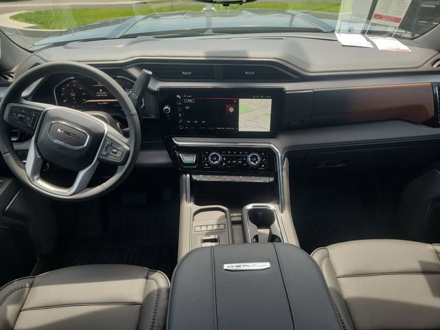 2026 GMC Sierra 3500HD Denali - Photo 9
