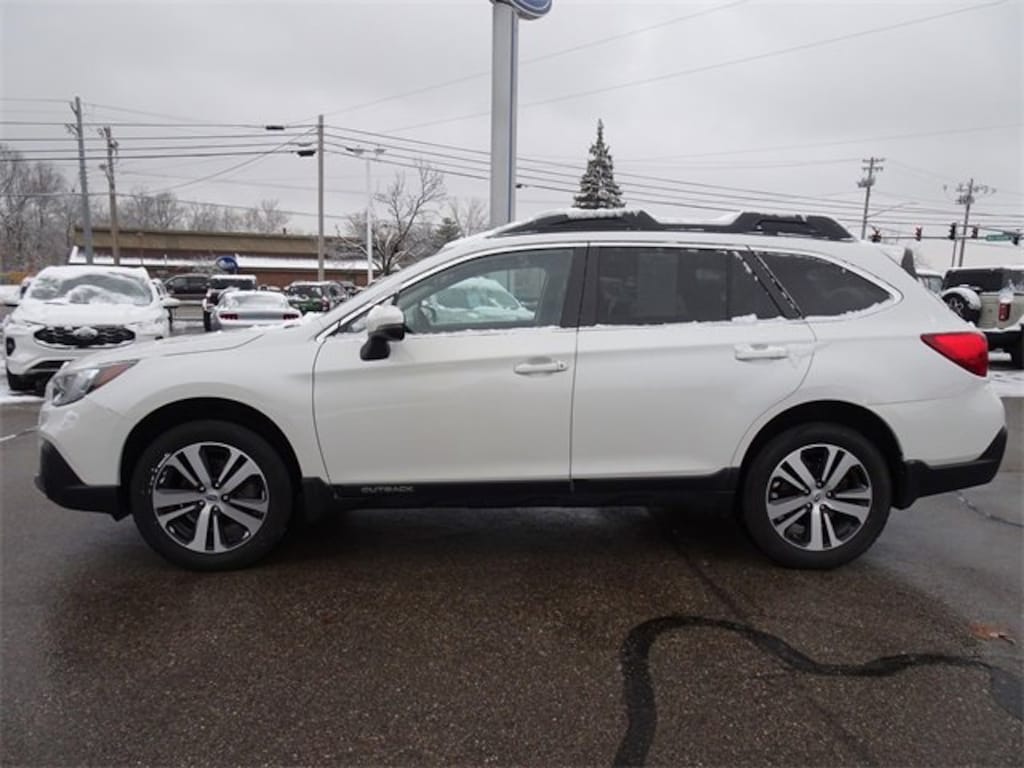 Used 2019 Subaru Outback Limited SUV