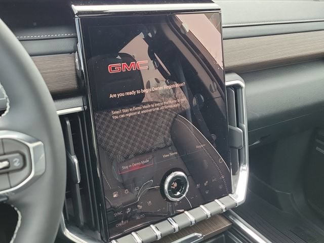 2026 GMC Acadia Denali - Photo 26