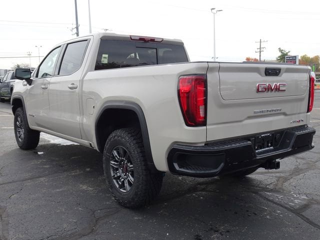 2026 GMC Sierra 1500 AT4X - Photo 3