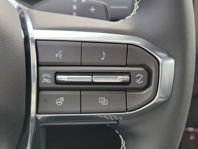 2026 GMC Acadia Denali - Photo 24