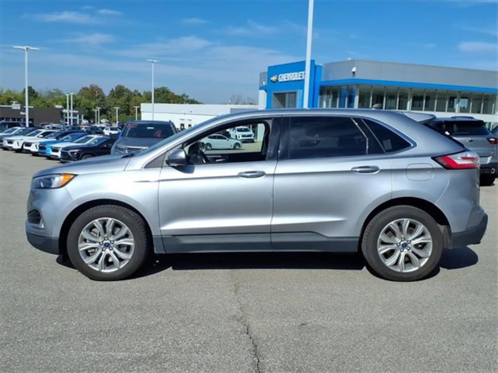 Used 2022 Ford Edge Titanium SUV