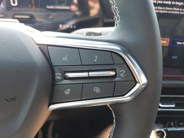 2026 Chevrolet Traverse Z71 - Photo 22