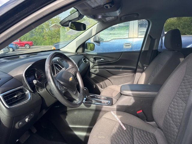 2021 Chevrolet Equinox LT photo 4