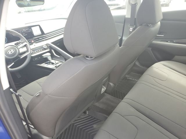 2024 Hyundai Elantra SEL - Photo 12