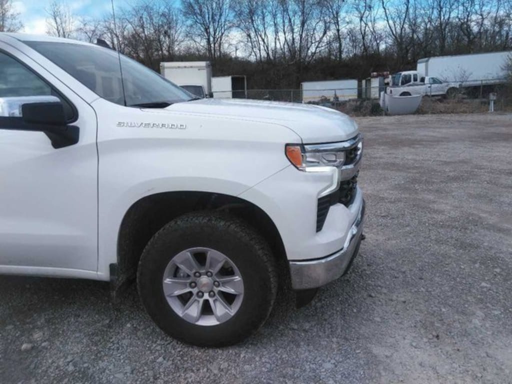 Used 2025 Chevrolet Silverado 1500 LT Truck Crew Cab