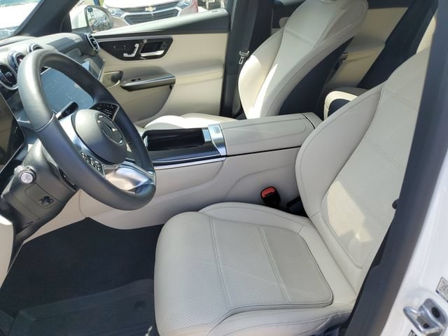 2023 Mercedes-Benz GLC GLC 300 - Photo 16