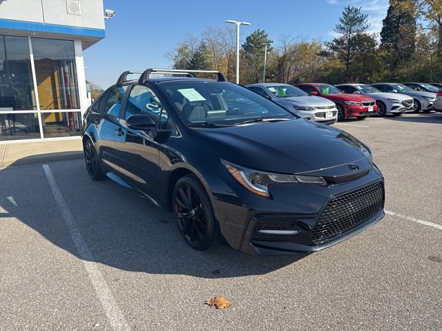 2022 Toyota Corolla SE photo 2