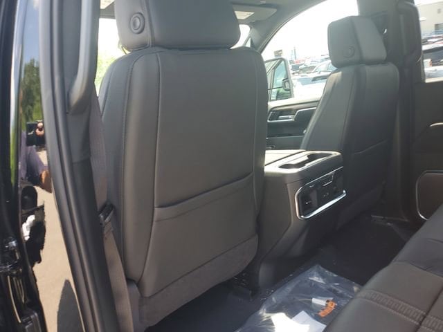 2026 Chevrolet Silverado 2500 HD High Country - Photo 14