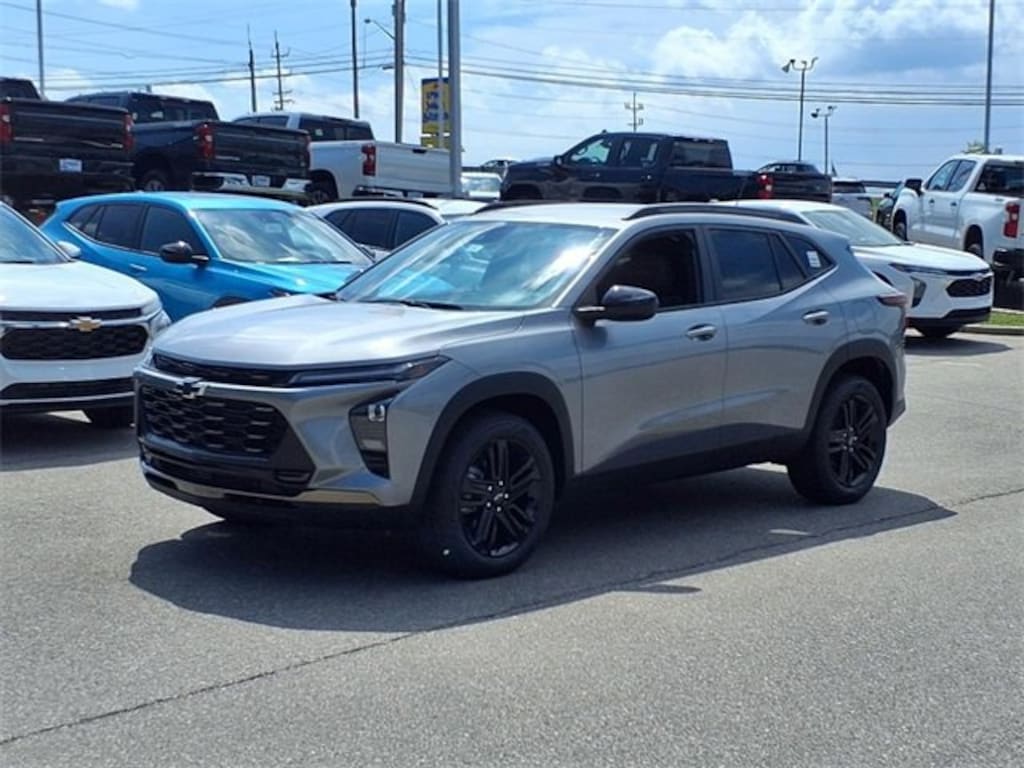 New 2025 Chevrolet Trax Activ SUV