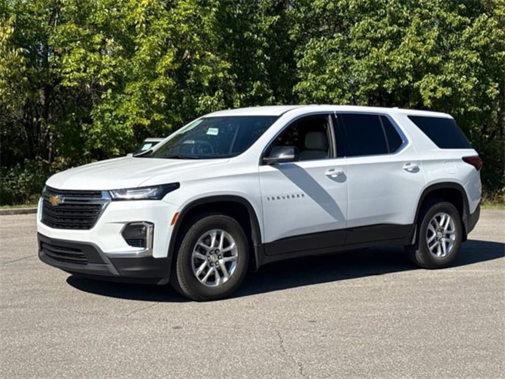 Certified 2023 Chevrolet Traverse LS SUV