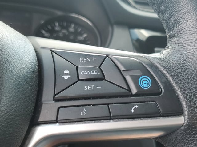 2019 Nissan Rogue SV - Photo 24