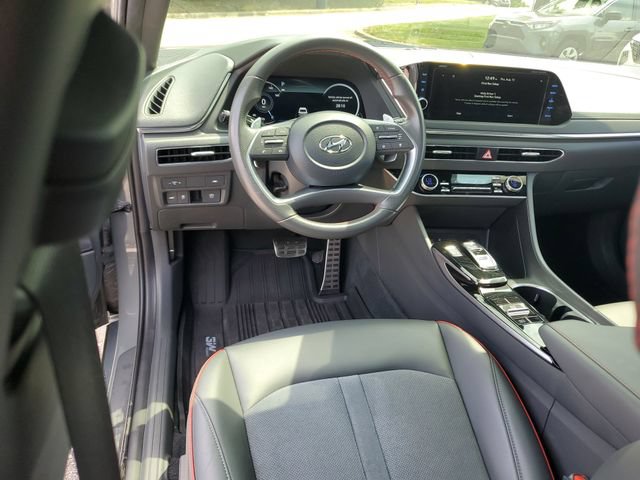 2022 Hyundai Sonata SEL Plus - Photo 11