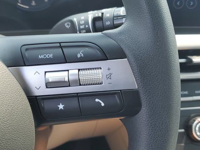 2025 Hyundai Tucson SE - Photo 23