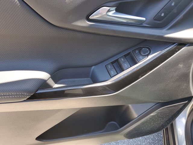2026 Chevrolet Equinox LT - Photo 19