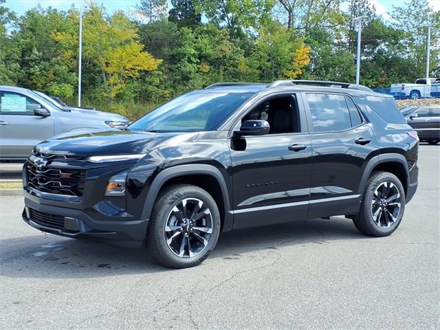 2026 Chevrolet Equinox RS photo 2