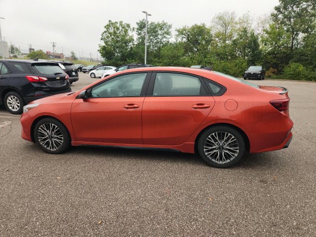 2022 Kia FORTE GT-Line - Photo 11