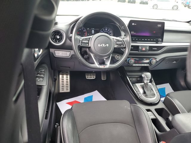 2022 Kia FORTE GT-Line - Photo 11