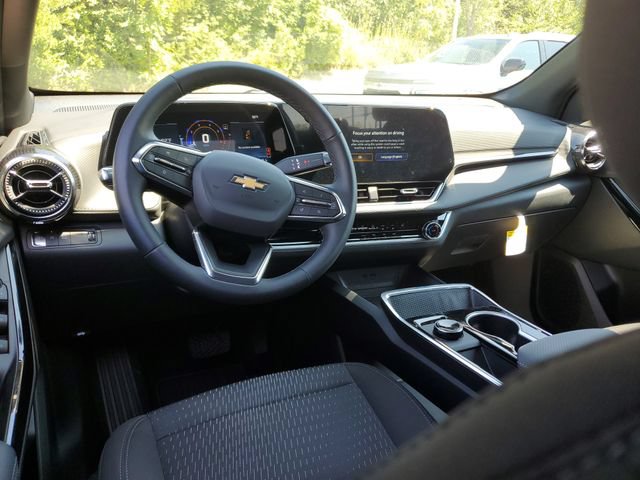 2026 Chevrolet Equinox LT - Photo 8