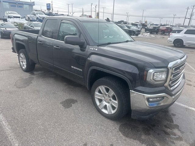 2016 GMC Sierra 1500 SLE's photo