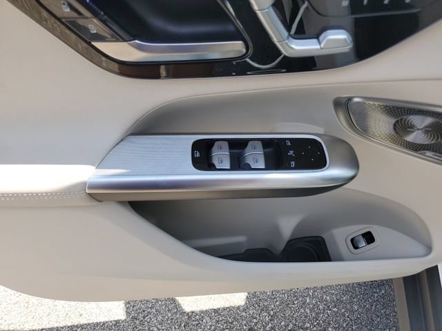 2023 Mercedes-Benz GLC GLC 300 - Photo 20