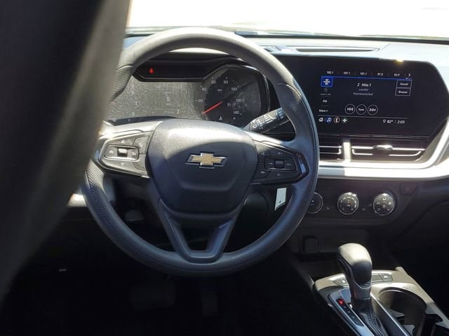 2024 Chevrolet Trax LS - Photo 11