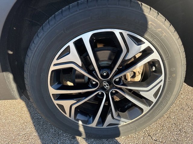 2019 Hyundai Santa Fe Ultimate photo 4