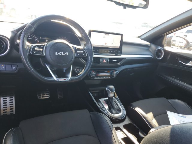 2022 Kia FORTE GT-Line - Photo 10