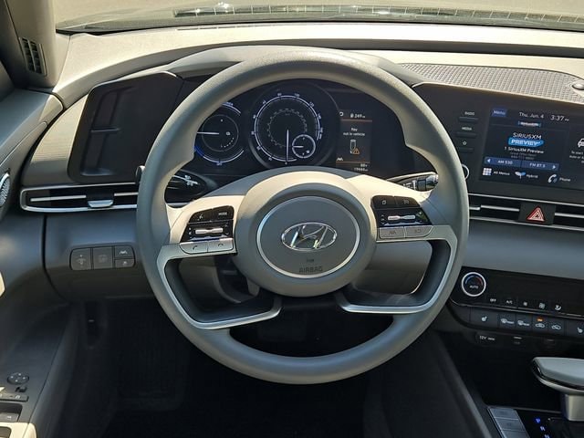 2023 Hyundai Elantra Blue - Photo 20