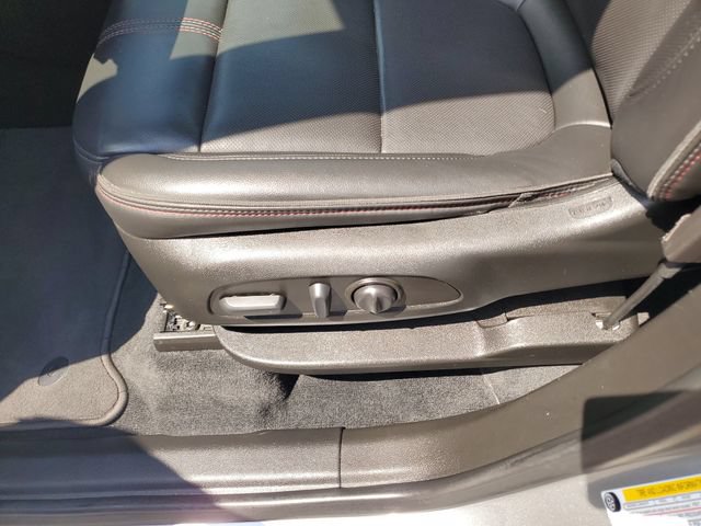 2023 Chevrolet Traverse RS - Photo 19