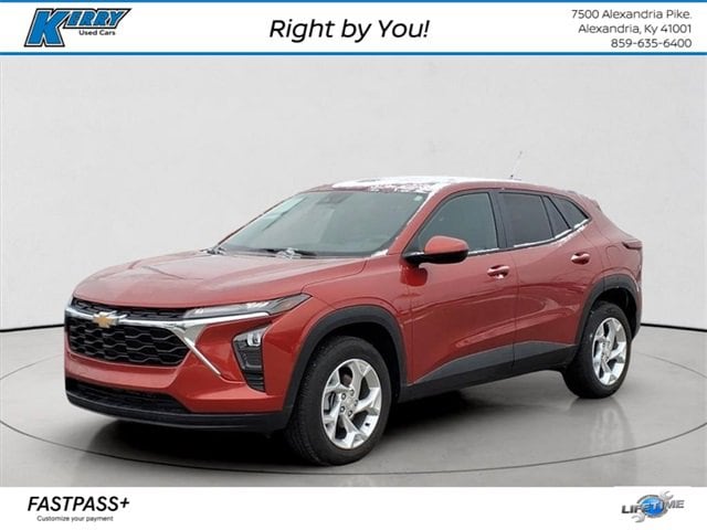 2024 Chevrolet Trax LS's photo
