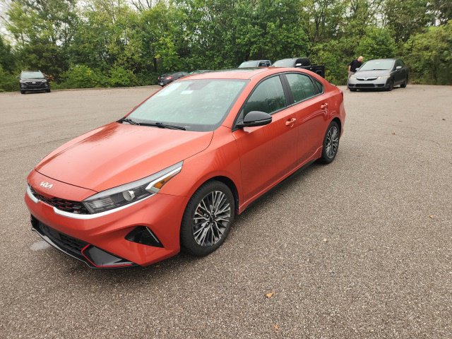 2022 Kia FORTE GT-Line - Photo 13